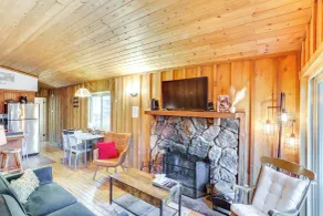 Near Skiing & Hiking: Dog-friendly Big Bear Cabin - Interior