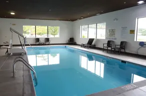 Comfort Inn & Suites Cave City - Piscine