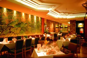 Indra Regent Hotel - Restaurant
