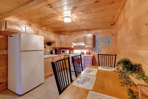 Romantic Afton Escape w/ Fire Pit & Scenic Views - Interior