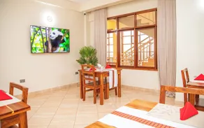 Skylark Hotel - Restaurant