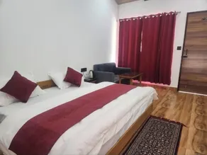 Yamunotri Heli Resort  - Rum