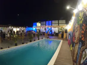 Surfari Punta Rocas - Pool