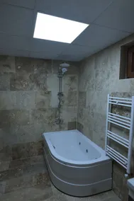 Stone Owl Otel & Restaurant - Bathroom