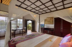 Cempaka Belimbing Villa - Zimmer