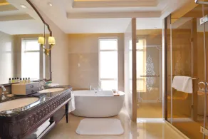 Urban Island Hotel Shanghai - Bathroom