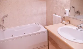 Residence Del Casalnuovo - Bathroom