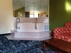 Quality Inn Conference Center Logansport - Room