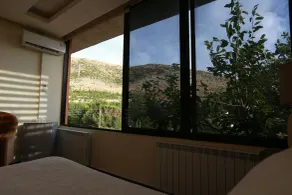 Hotel and Restaurant Shallalat Anjar - Utsikt från rummet