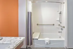 La Quinta by Wyndham Waco Baylor Downtown - Salle de bain