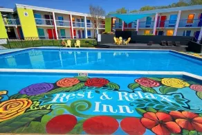 Rest and Relax Inn - Piscine