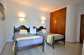 Delightful single-storey villa, private pool, free air conditioning and wifi - Zimmer