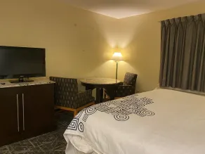 Knights Inn & Suites Dublin - Zimmer
