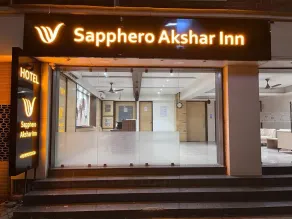  Aashro Akshar Inn  - Vestíbulo