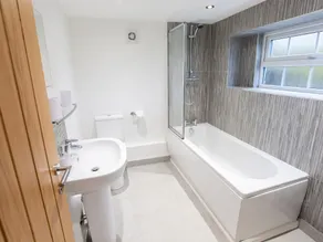 Catref - Bathroom
