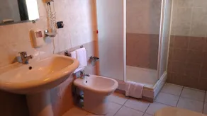 Hotel La Falconara - Badezimmer