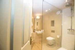 The Cornmill Stable Cottages - Bathroom