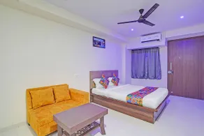 FabHotel RK Inn - Room