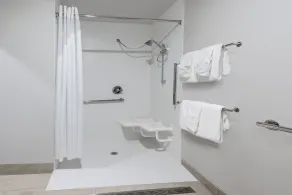 Holiday Inn Express & Suites Bryan - College Station by IHG - Salle de bain