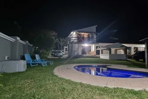 Bujumbura Guest House - Piscine