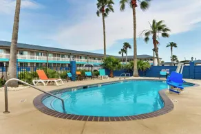 Captains Quarters Inn Port Aransas TX - Pool