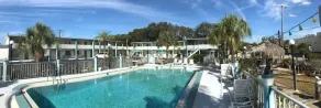 THE FLORIDIAN INN - Pool