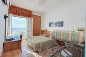 Hotel Centrale FRONTE MARE - Chambre