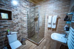 Haghartsin Hotel & Restaurant - Bathroom