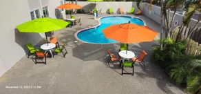 La Quinta I-95 Deerfield Beach - Next to The Home Depot & Behind The Wawa - Piscine