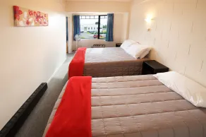 Ambassador Thermal Motel - Chambre