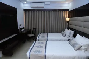 White Palace Hotel - Room