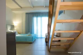 Grand TheoNi Boutique Hotel & Spa - Chambre