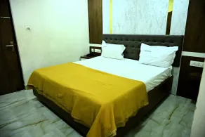 Hotel Grand City - Chambre