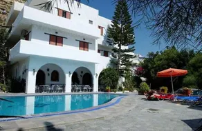 Matala Hostel - Pool