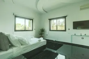 Babastay Ourika - Rom
