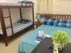 Blue Summer Suites & Restaurant - Chambre