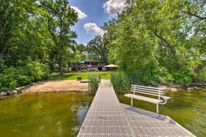 Year-Round Waterfront Getaway: Lake Access + Dock! - Innenbereich