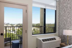 Home2 Suites by Hilton at the Dunes on Monterey Bay - Chambre