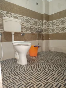 Dubai Hotel & Restaurant Kumarakom - Bathroom