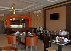 Happy Inn Hotel - Restaurante