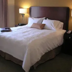 Hampton Inn & Suites Riverside/Corona East - Chambre