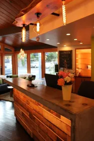 Timbers Inn - Réception