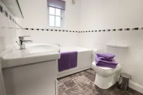 Milntown Self Catering Apartments - Bad