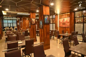 Ramana Towers - Restaurant
