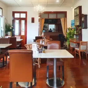 Dinsomon Hotel - Restaurant