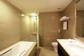 Classic City Resort - Bathroom