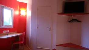 Première Classe Amiens - Chambre