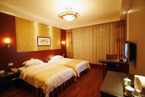 Dong Shan Hotel - Room