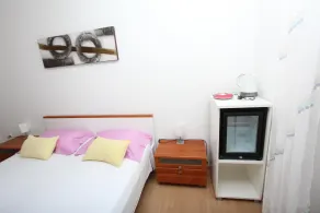 Rooms and Apartment Luana - Zimmer