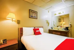 OYO Hotel Chapmanville Inn, WV - Hwy 119 - Quarto
